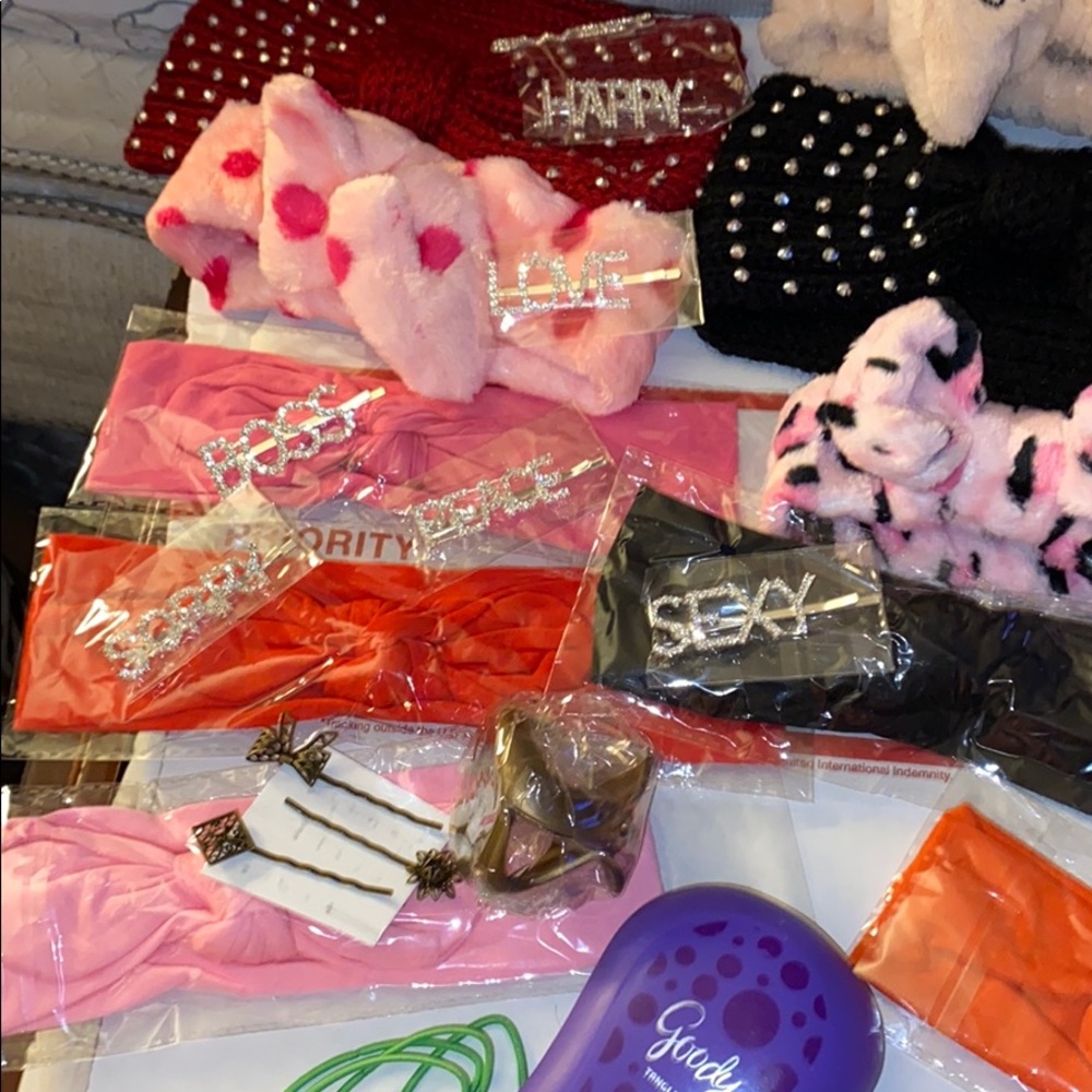 Hair accessory bundle🥰🥰